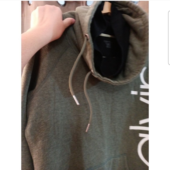 Women's Calvin Klein Performance Hoodie - Picture 6 of 8